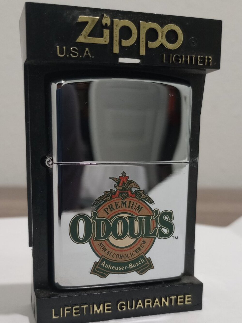 VINTAGE 90s ZIPPO O'DOUL'S ANHEUSER-BUSCH LIGHTER METALLIC UNFIRED (NOS)